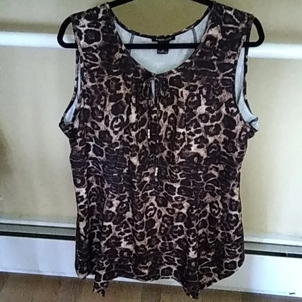 Robert Louis Sleeveless Leopard Print Tie-Neck Top - Brown - Picture 2 of 10